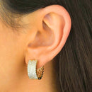 Brinco Argola Colmeia Cravejado De Zircônias Banhado A Ouro 18k